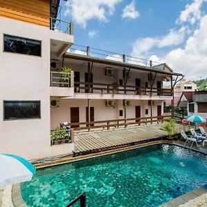 Baan Veerakit Hotel